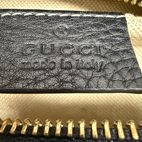 Gucci Black Leather Crossbody Bag with Tassel - Picture 12 of 12